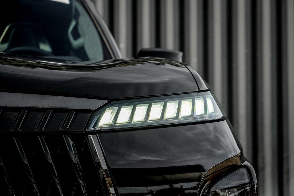 new 2026 INFINITI QX80 car, priced at $109,655