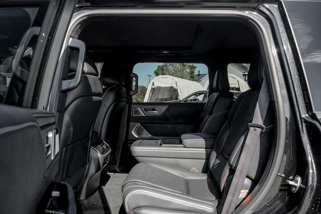 new 2026 INFINITI QX80 car, priced at $109,655