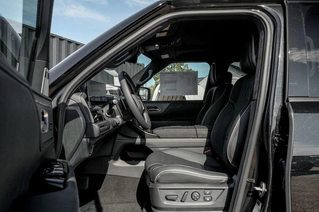 new 2026 INFINITI QX80 car, priced at $109,655