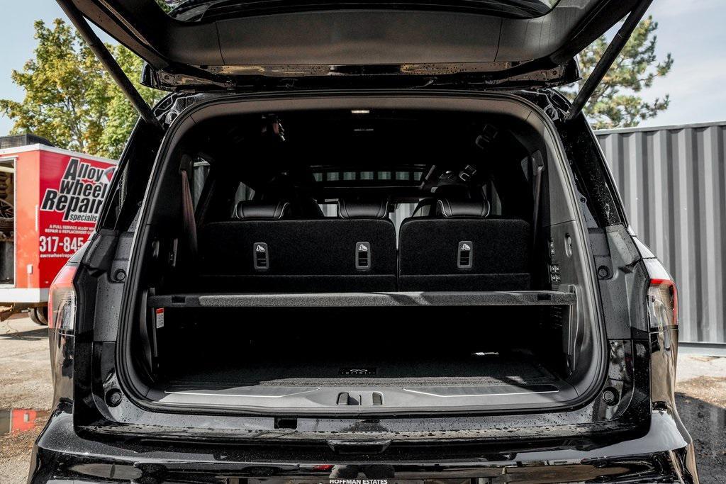 new 2026 INFINITI QX80 car, priced at $109,655