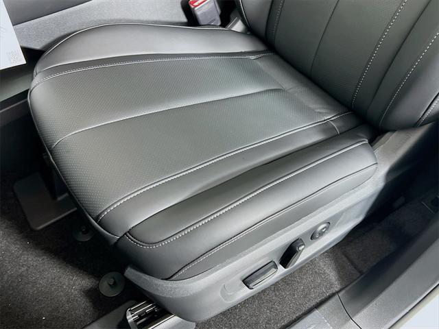 new 2025 INFINITI QX60 car, priced at $59,201