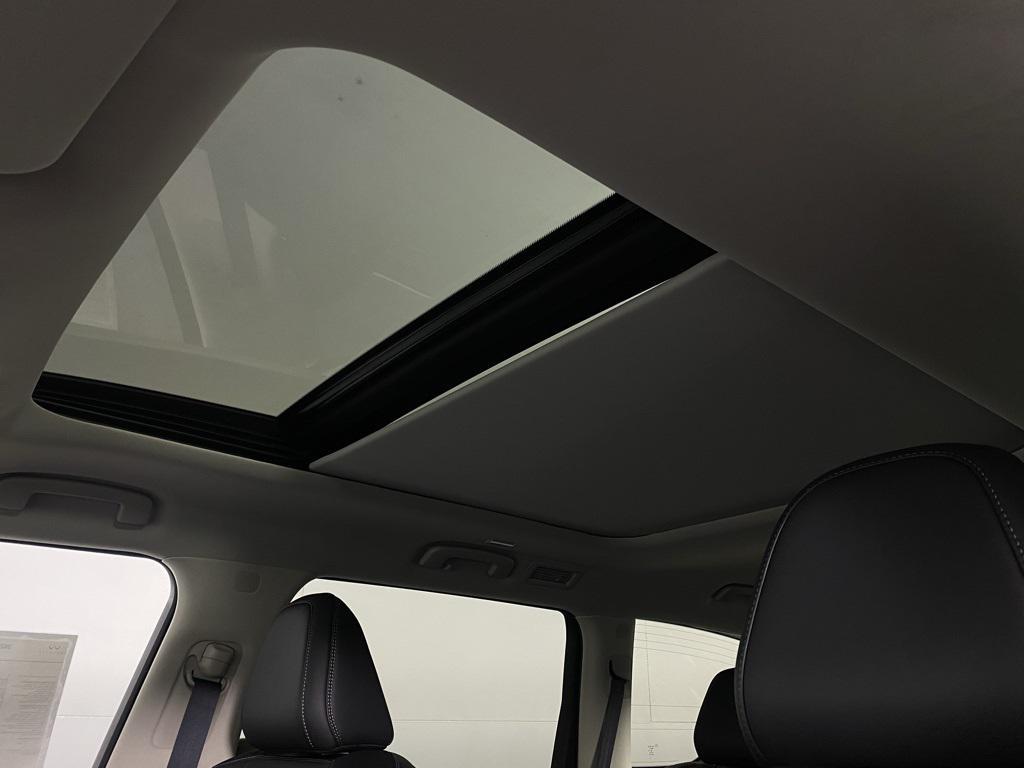 new 2026 INFINITI QX80 car, priced at $85,907