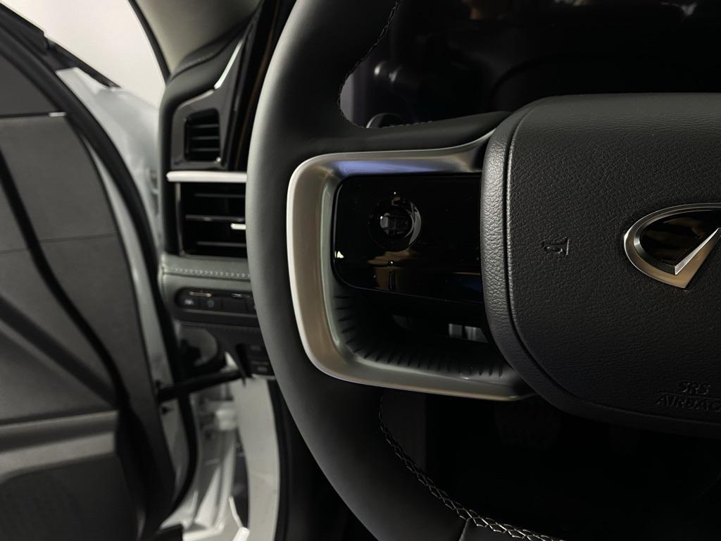 new 2026 INFINITI QX80 car, priced at $85,907