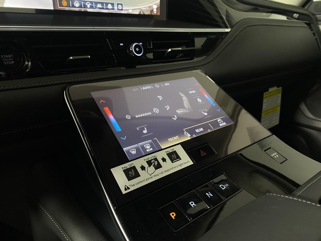 new 2026 INFINITI QX80 car, priced at $85,907