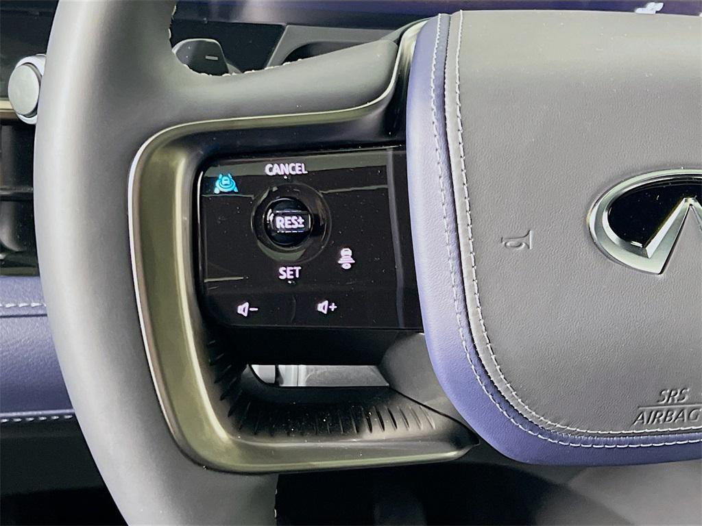 new 2026 INFINITI QX80 car, priced at $100,654