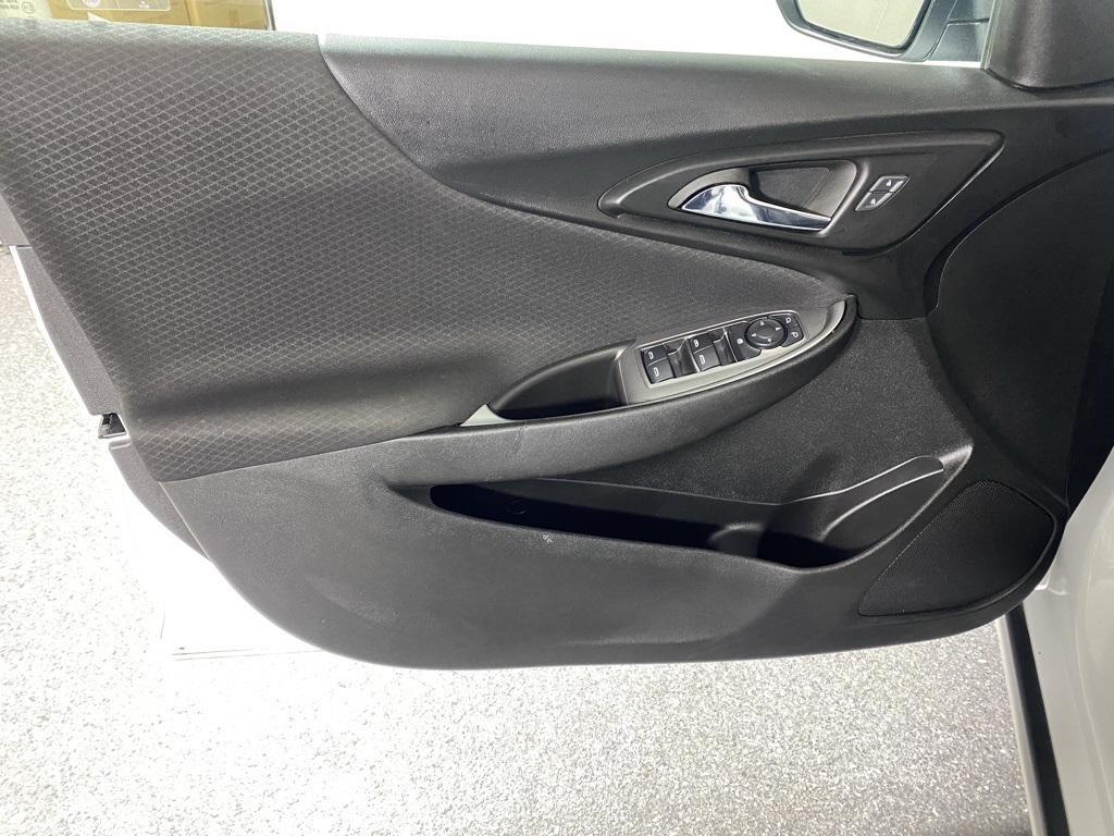 used 2023 Chevrolet Malibu car, priced at $17,992