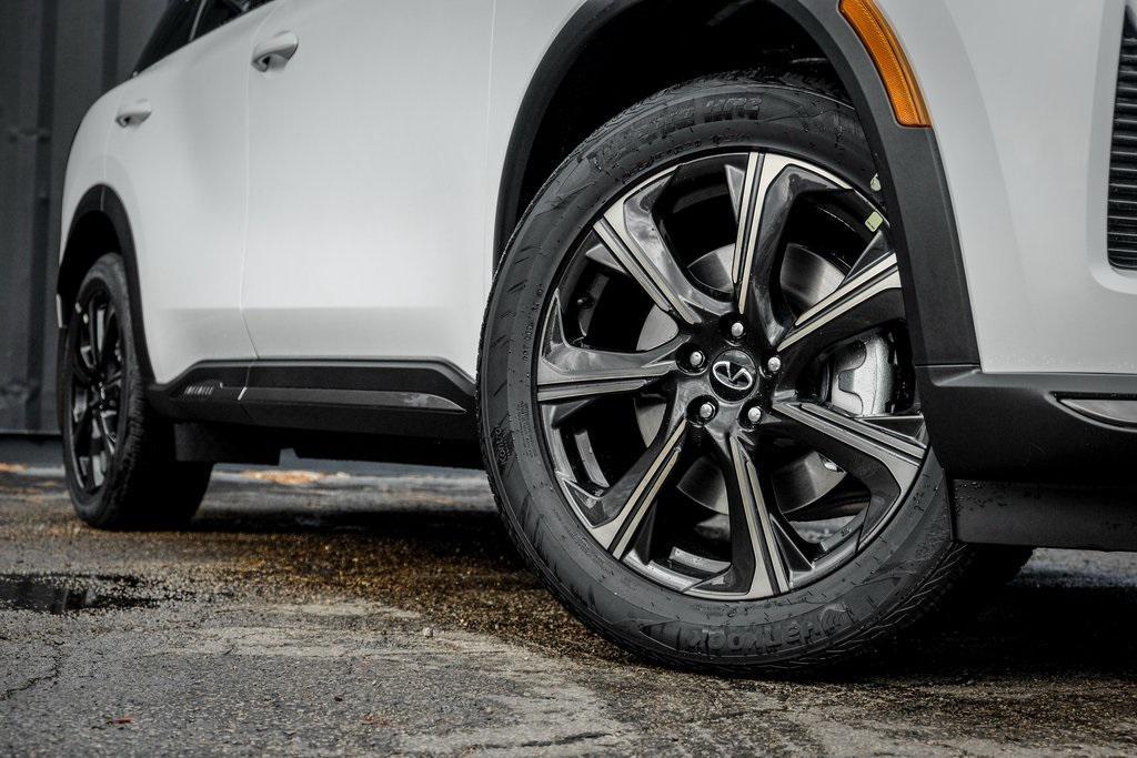 new 2026 INFINITI QX60 car, priced at $66,900