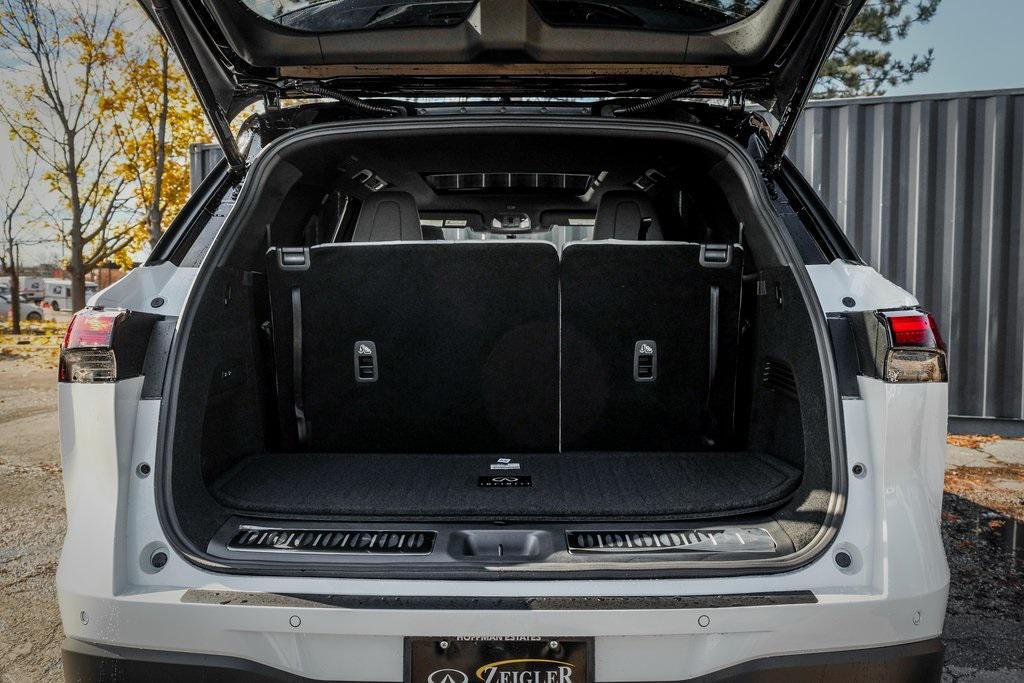 new 2026 INFINITI QX60 car, priced at $62,456