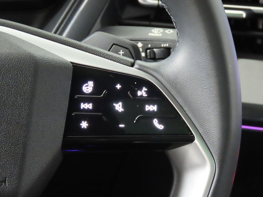 used 2023 Audi Q4 e-tron Sportback car, priced at $27,250