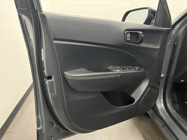 used 2024 Hyundai Venue car, priced at $19,995