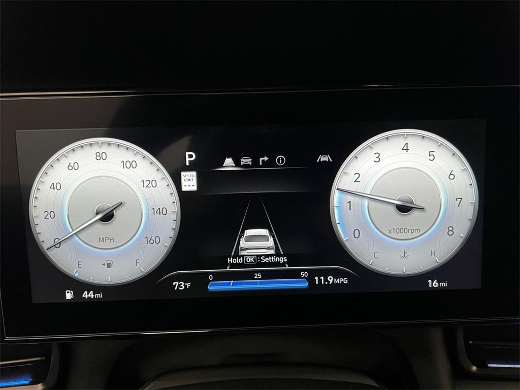 new 2025 Hyundai Elantra car, priced at $29,179