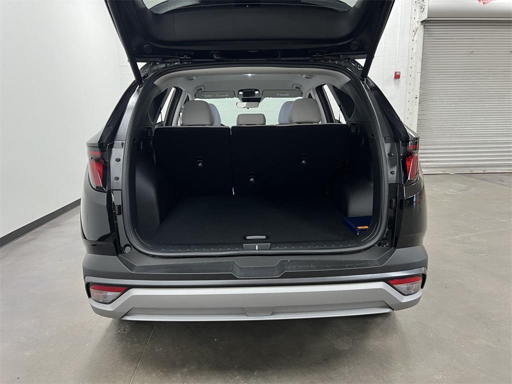 new 2025 Hyundai Tucson car, priced at $30,123