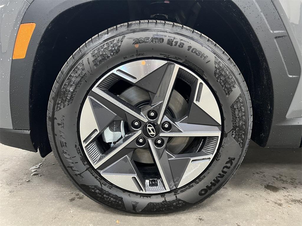 new 2025 Hyundai Tucson car, priced at $32,915