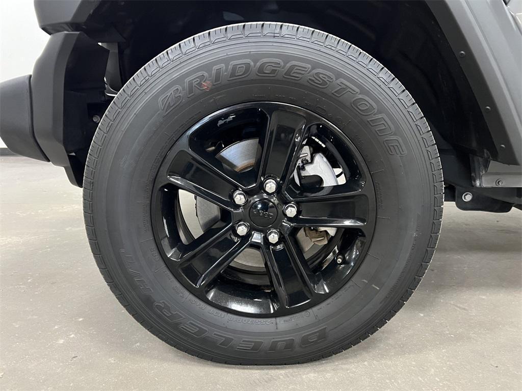 used 2021 Jeep Wrangler Unlimited car, priced at $24,195