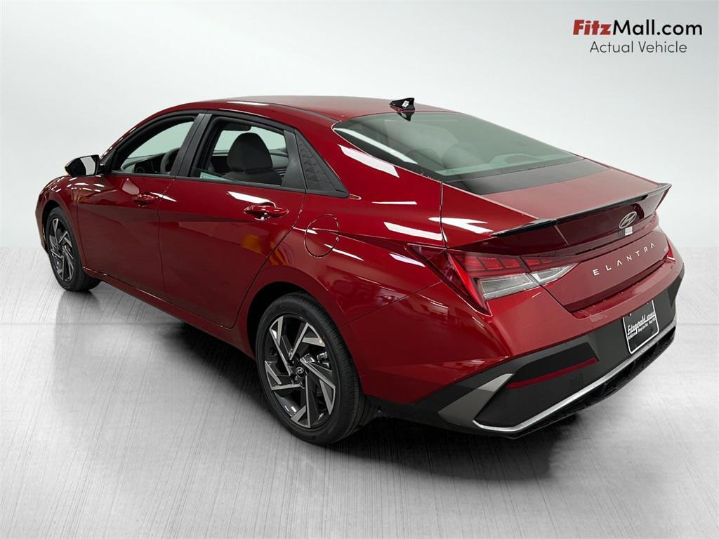 new 2025 Hyundai Elantra car, priced at $26,759