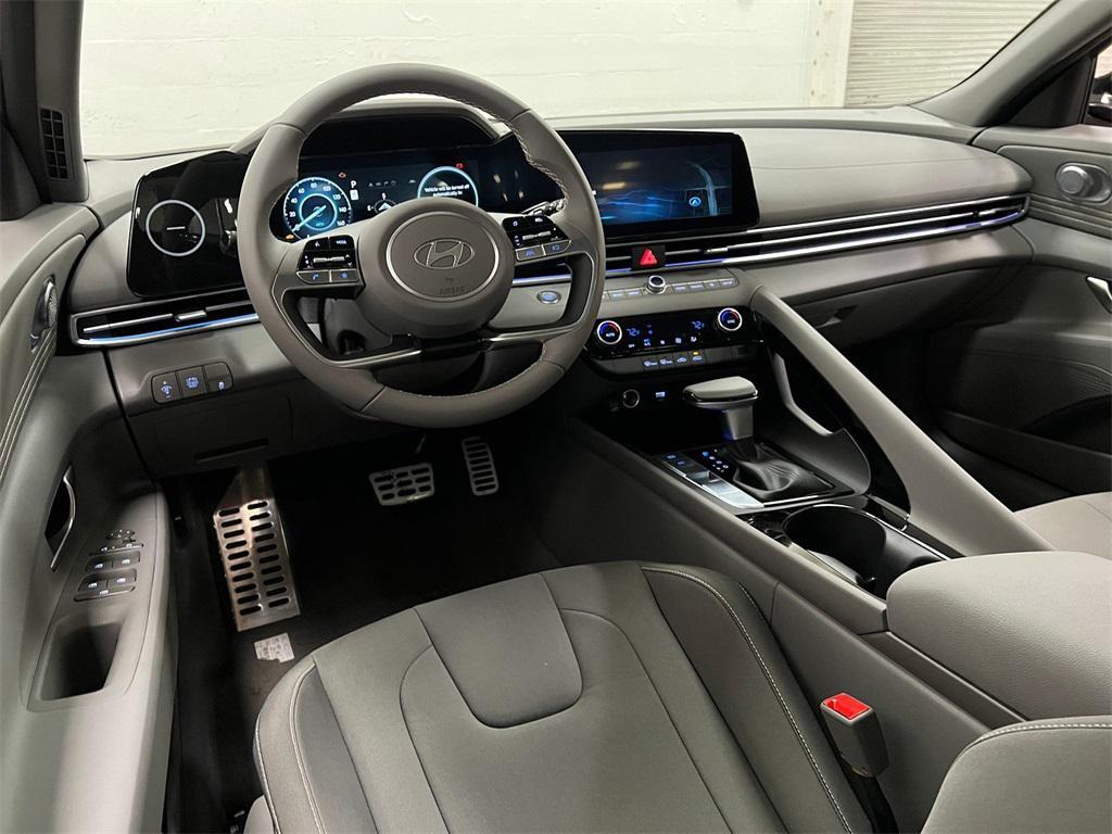 new 2025 Hyundai Elantra car, priced at $26,759