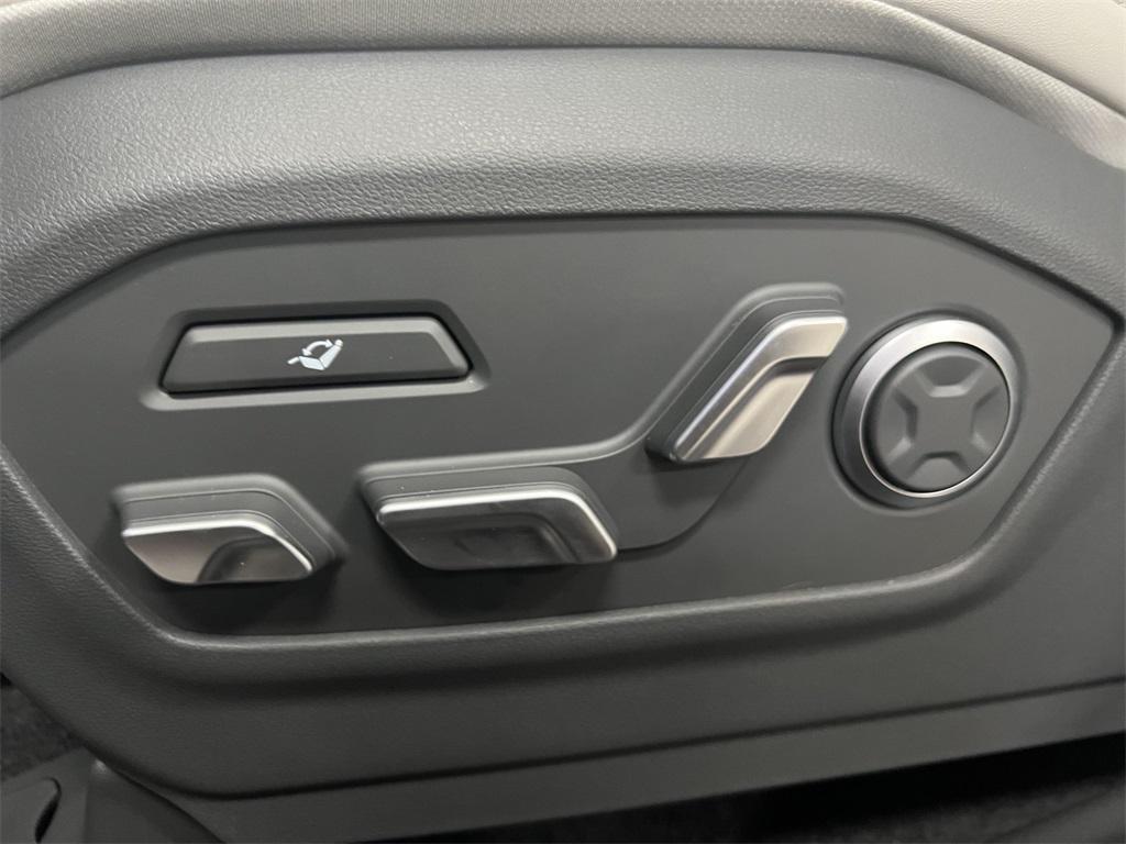 new 2025 Hyundai Santa Fe car, priced at $44,002