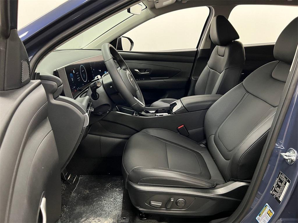 new 2025 Hyundai Tucson car, priced at $32,915