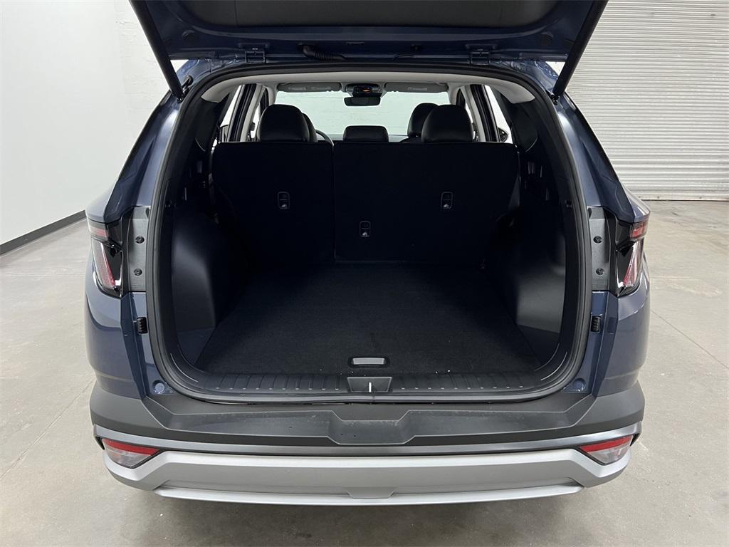 new 2025 Hyundai Tucson car, priced at $32,915