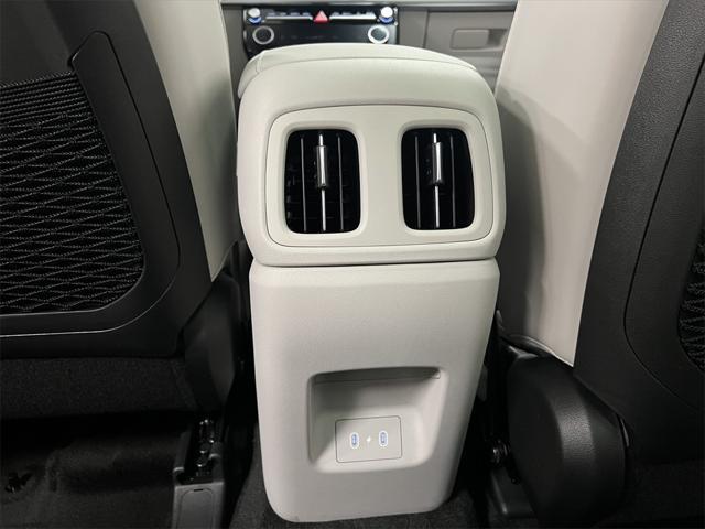 new 2025 Hyundai TUCSON Hybrid car, priced at $36,817
