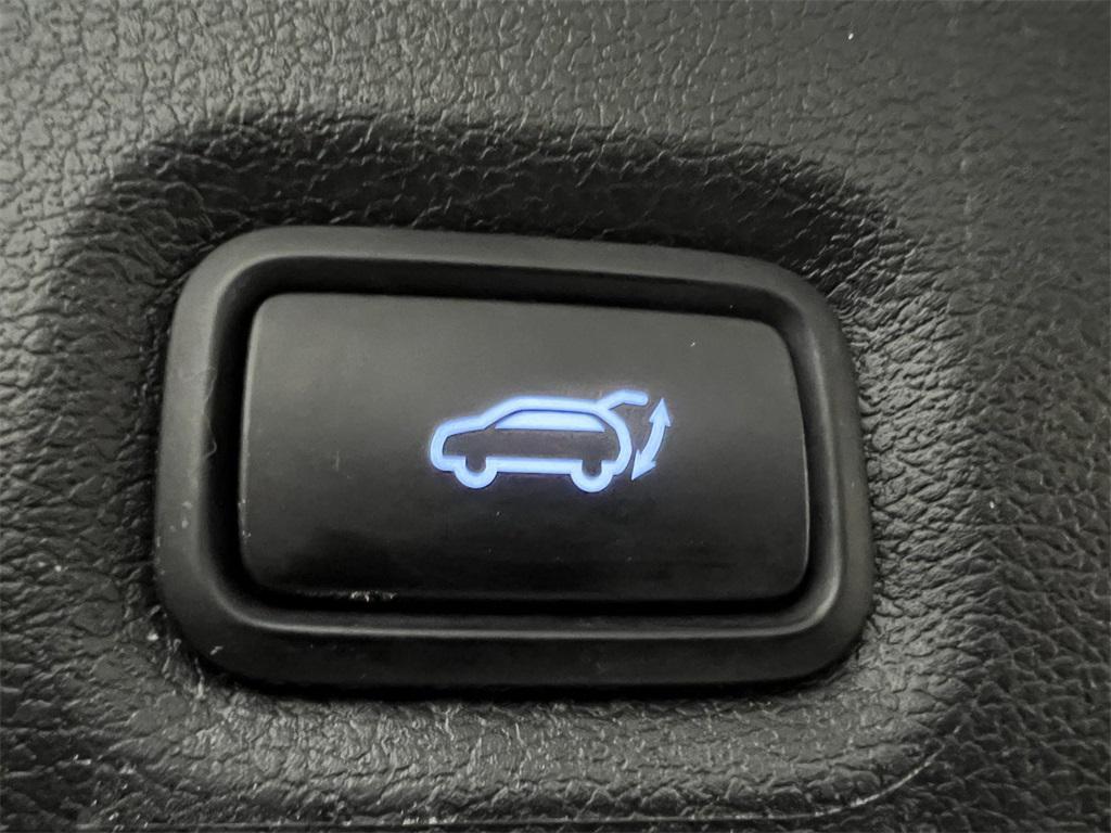 used 2023 Hyundai Santa Fe car, priced at $21,695