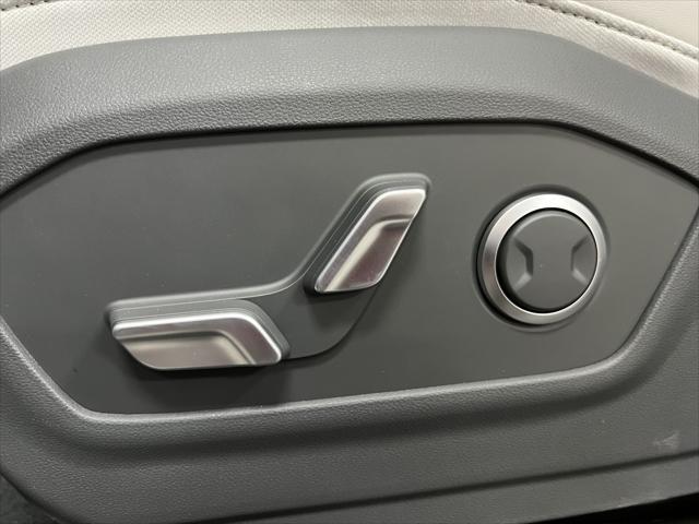 new 2025 Hyundai Santa Fe car, priced at $38,939