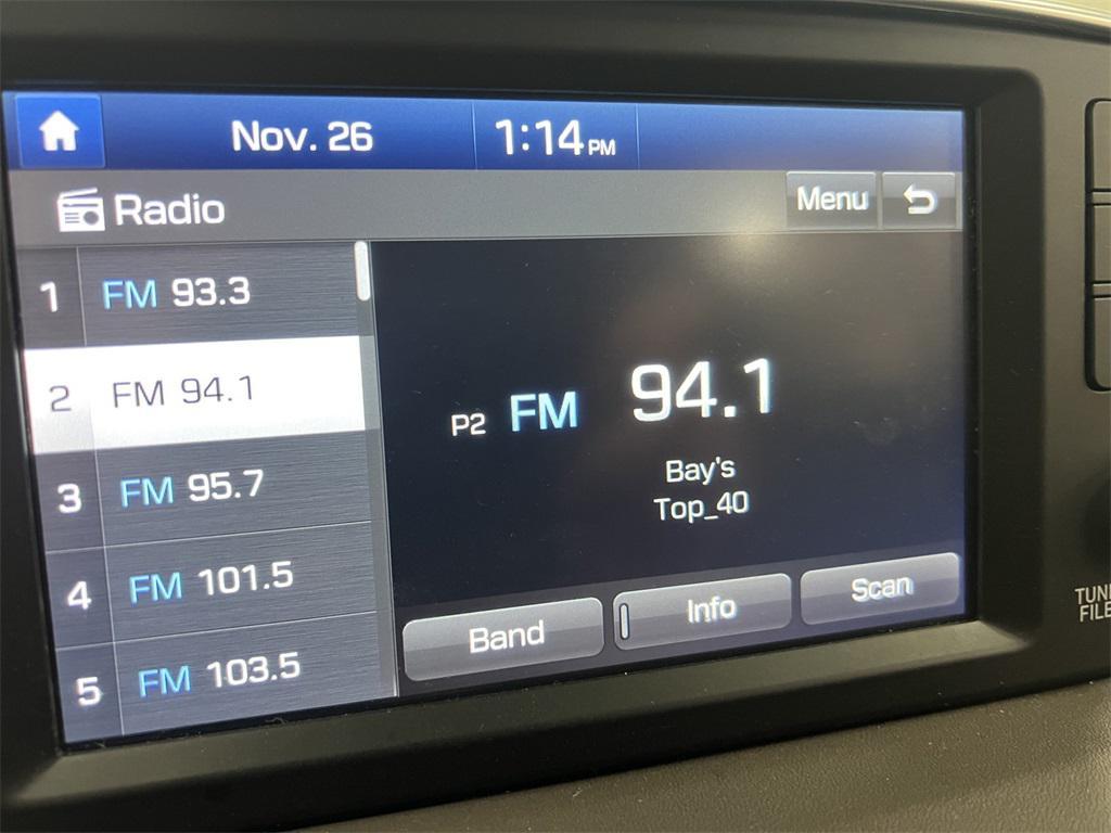 used 2020 Hyundai Santa Fe car, priced at $17,495