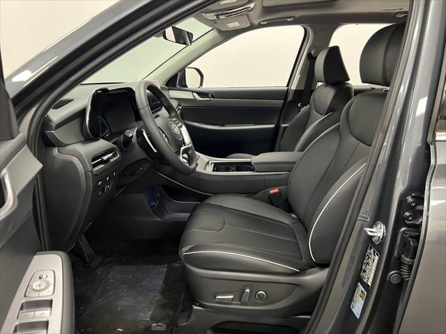 new 2025 Hyundai Palisade car, priced at $44,336