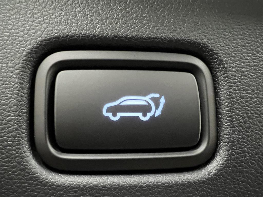 new 2025 Hyundai TUCSON Hybrid car, priced at $32,484