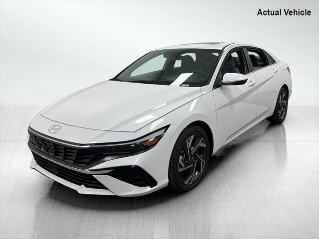 new 2025 Hyundai Elantra car, priced at $29,107