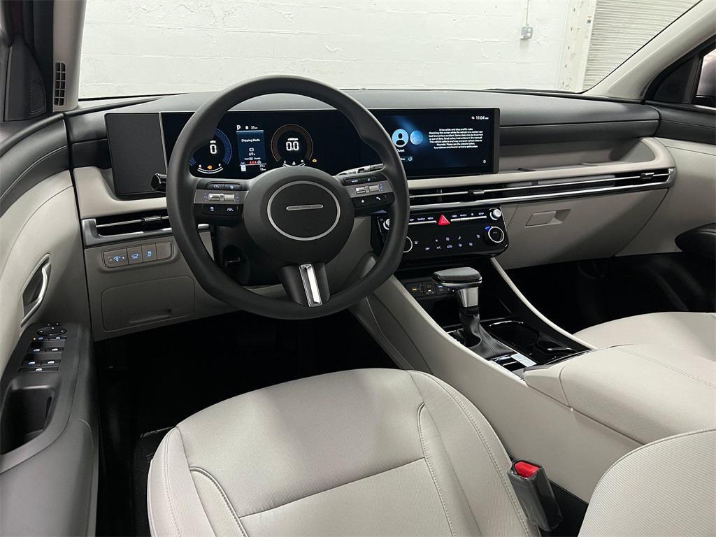 new 2025 Hyundai Tucson car, priced at $30,461