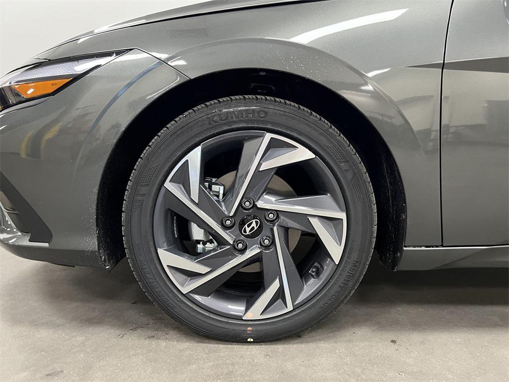 new 2025 Hyundai Elantra car, priced at $23,620