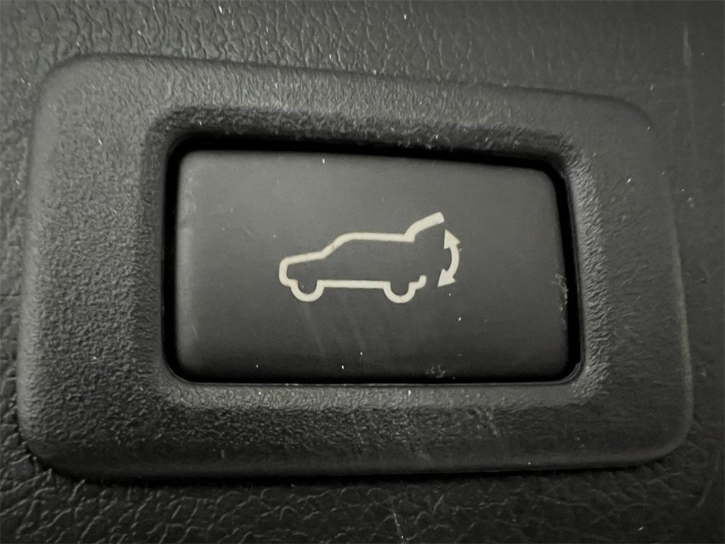 used 2017 Subaru Outback car, priced at $19,993