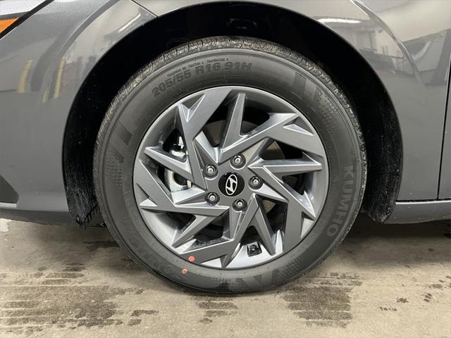 new 2025 Hyundai ELANTRA HEV car, priced at $24,975