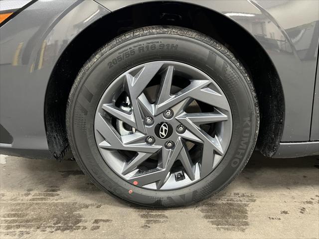 new 2025 Hyundai ELANTRA HEV car, priced at $25,475
