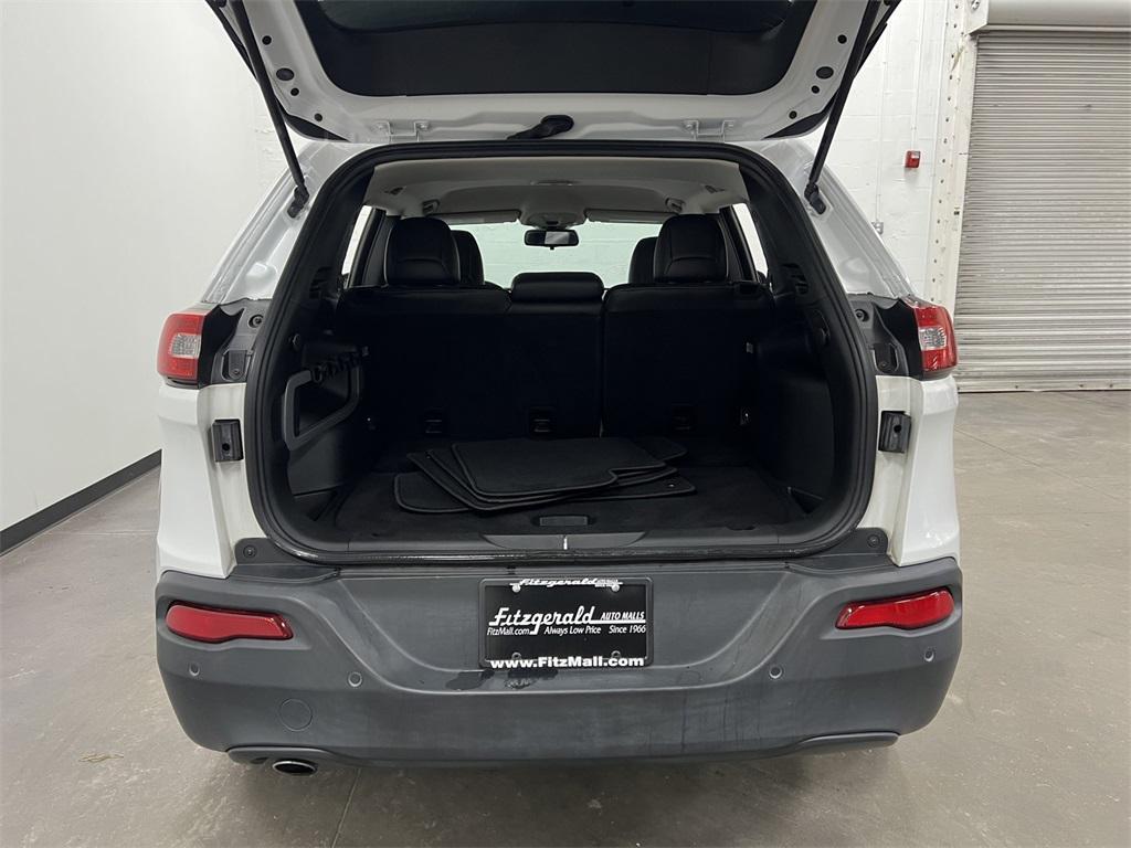 used 2018 Jeep Cherokee car, priced at $14,495