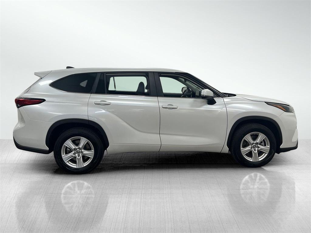 used 2023 Toyota Highlander car, priced at $29,695