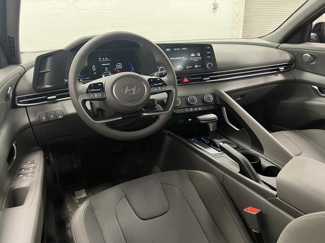 new 2025 Hyundai Elantra car, priced at $21,735