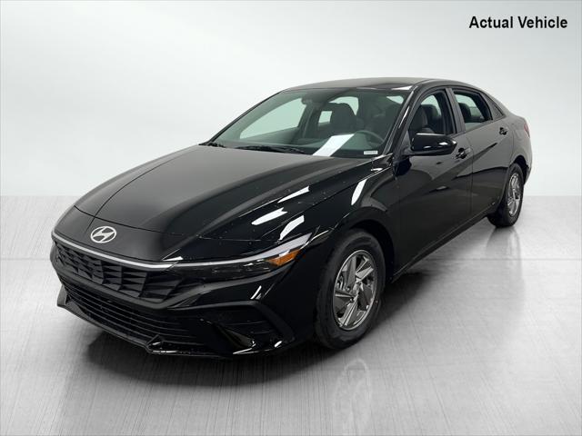 new 2025 Hyundai Elantra car, priced at $21,735
