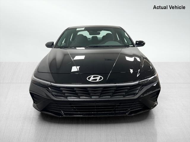 new 2025 Hyundai Elantra car, priced at $21,735
