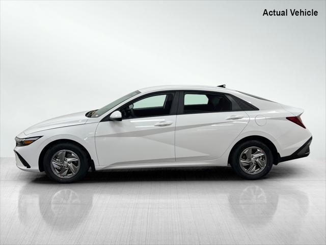 new 2025 Hyundai Elantra car, priced at $22,022