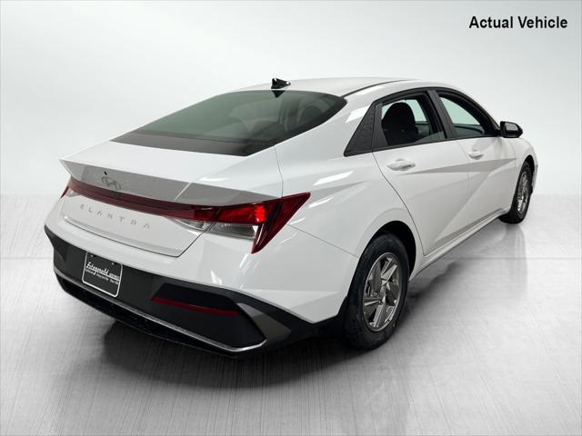 new 2025 Hyundai Elantra car, priced at $22,022