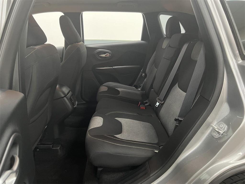 used 2016 Jeep Cherokee car, priced at $8,195