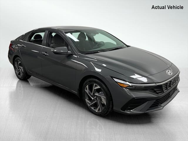 new 2025 Hyundai Elantra car, priced at $25,524