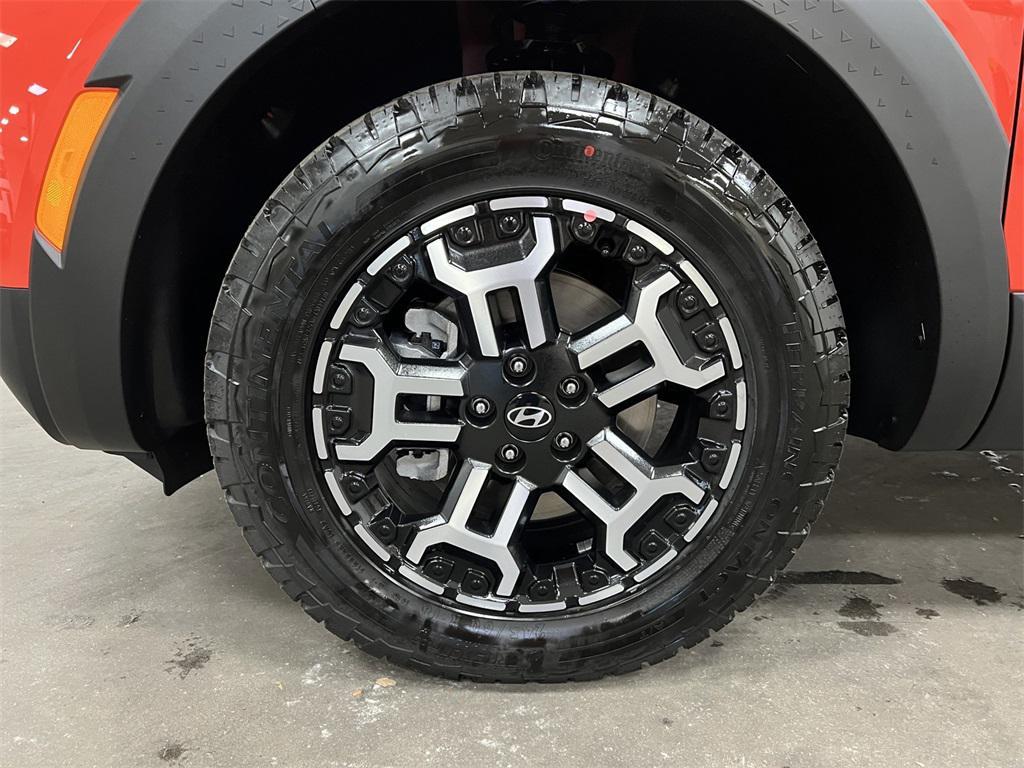 new 2025 Hyundai SANTA CRUZ car, priced at $40,038