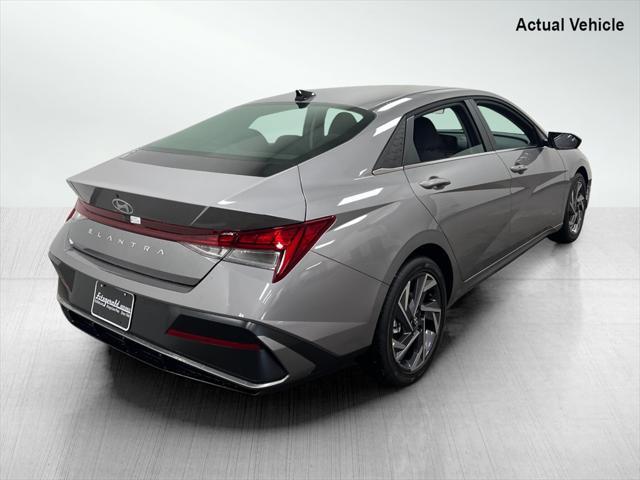 new 2025 Hyundai Elantra car, priced at $25,194