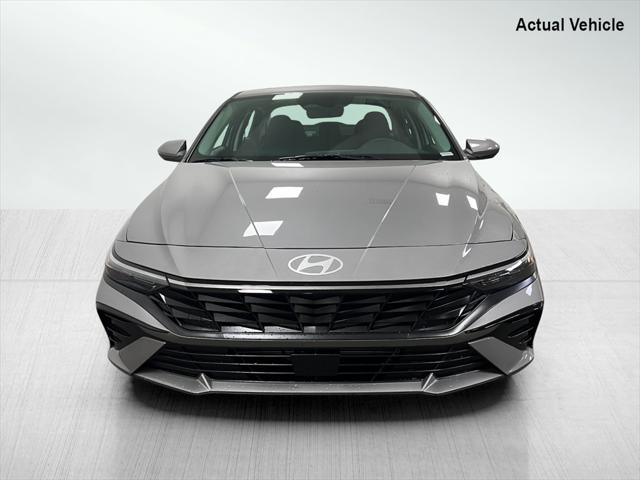 new 2025 Hyundai Elantra car, priced at $25,194