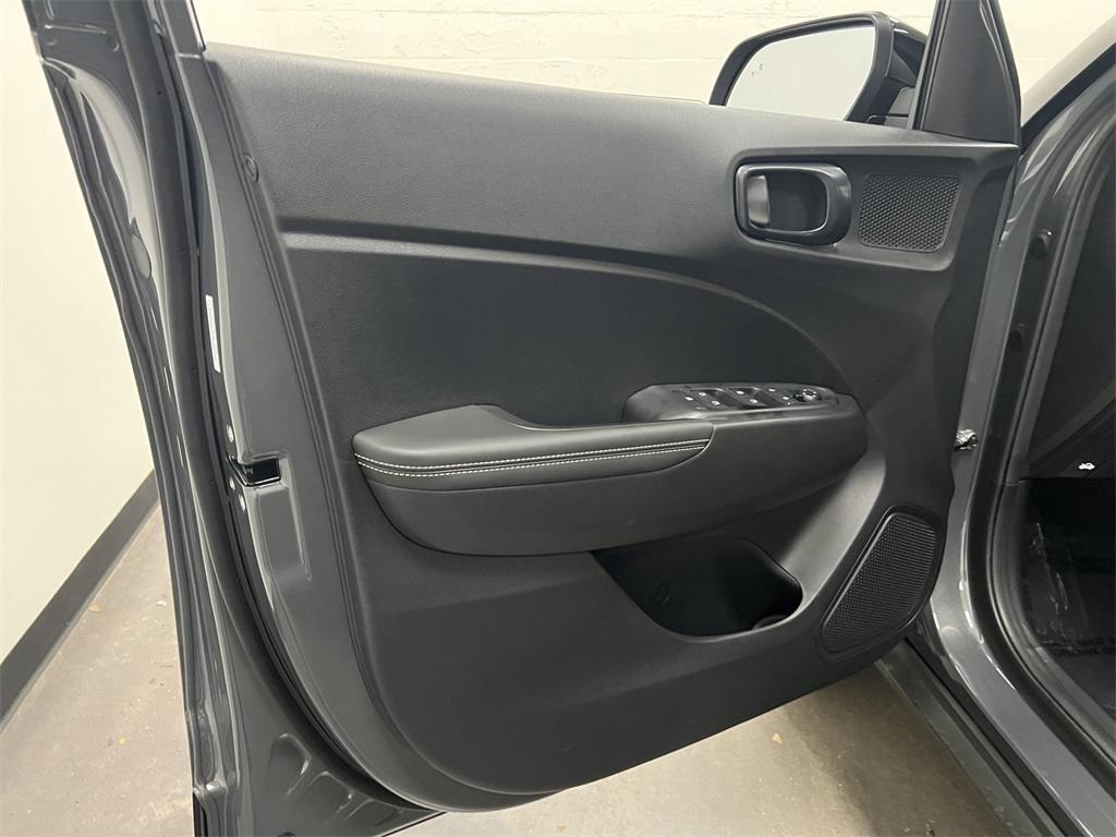 new 2025 Hyundai Venue car, priced at $24,394