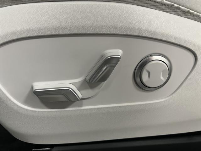 new 2026 Hyundai IONIQ 9 car, priced at $64,380