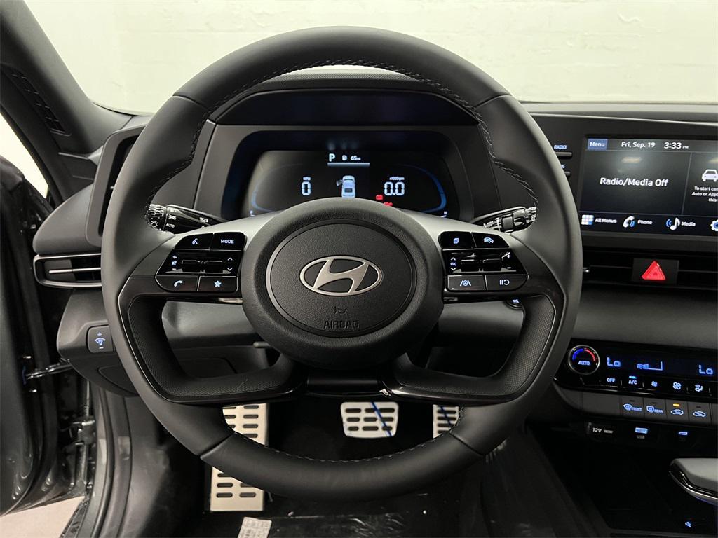 new 2025 Hyundai Elantra car, priced at $23,606